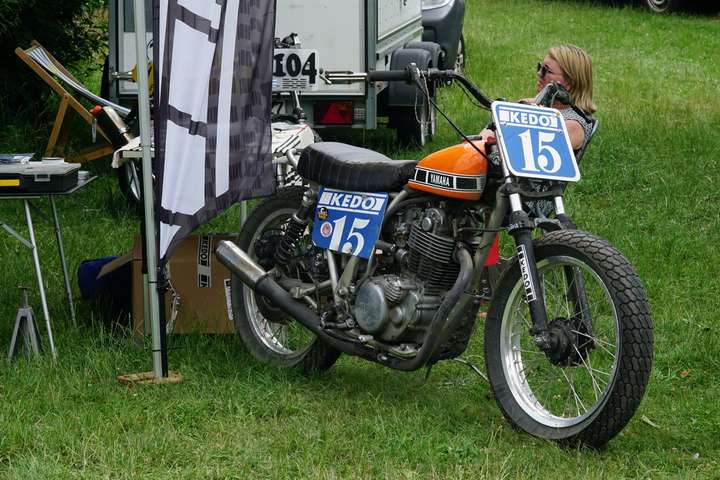 Flattracker